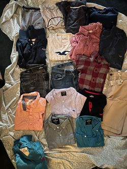 Hollister lot clothing