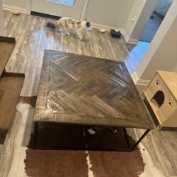 Coffee Table 