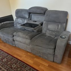 Jerome’s Power Recliner