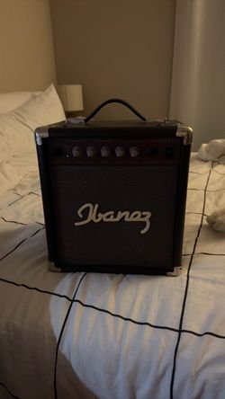 IBANEZ AMP ACOUSTIC
