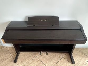 Celviano piano