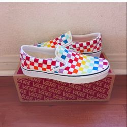 Vans Multiple Sizes Read Entire Description 