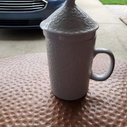 World Market  Tea Cup With Strainer