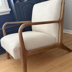 Accent chair