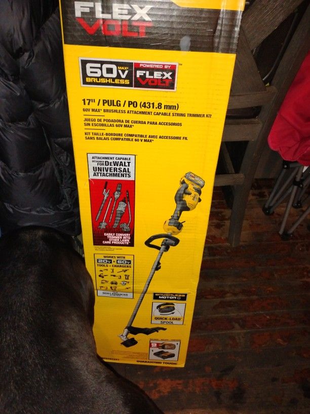 60 V Max Brushless Attachment Capable String Trimmer Kit