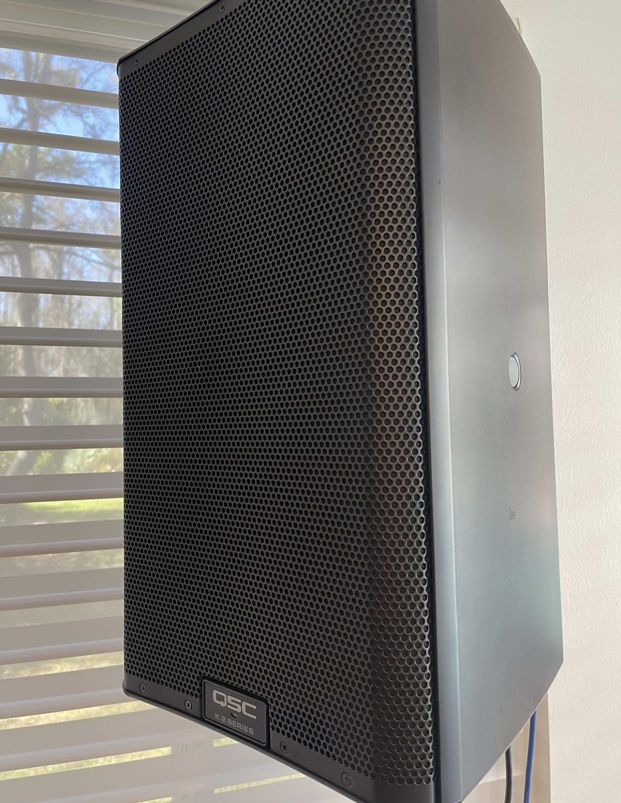 Qsc Bar Qsc for Sale in Huntington Beach, CA - OfferUp