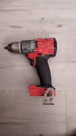 Milwaukee M18 FUEL hammer Drill 1/2 GOOD CONDITION