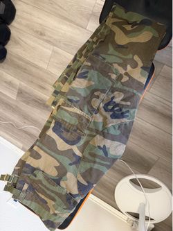 Mnml size 38 men cargo flare jeans