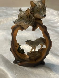 Wolf Trinket