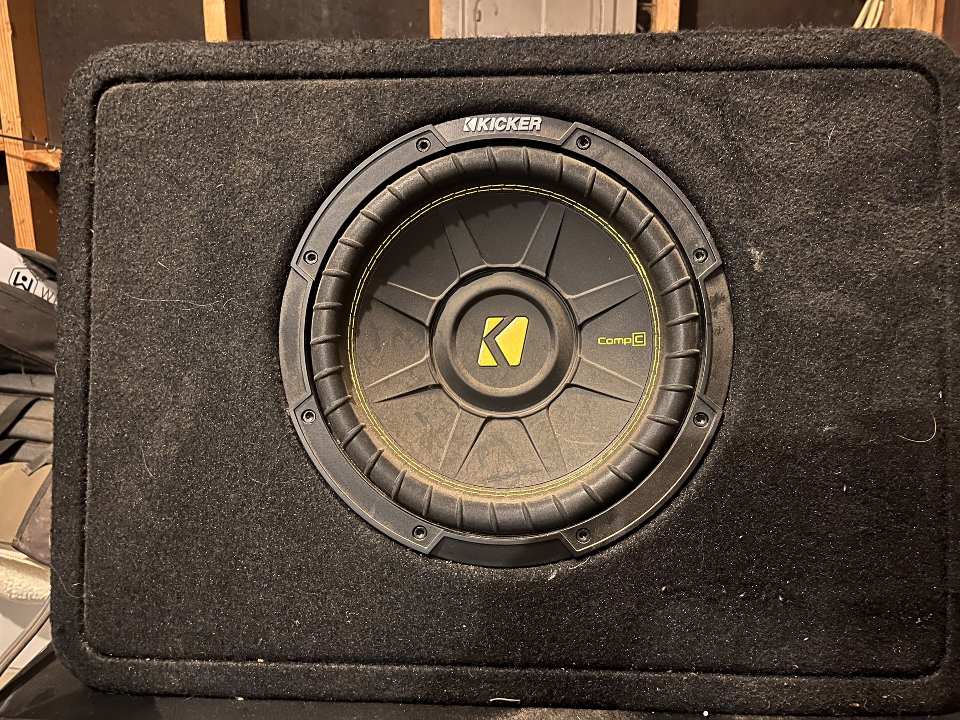 Kicker Amp With Box