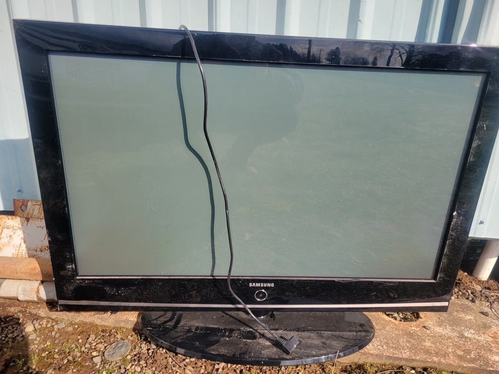 Samsung 'HP T4254' 42 Inch TV Screen