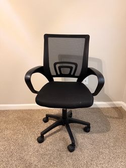 Black Mesh Mid-Back Office Chair