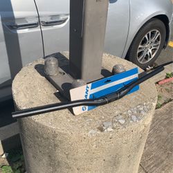 Giant Connect XC Riser Bicycle Handlebars