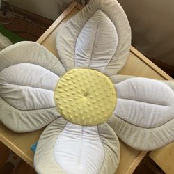 Blooming Bath Lotus Baby Bath 
