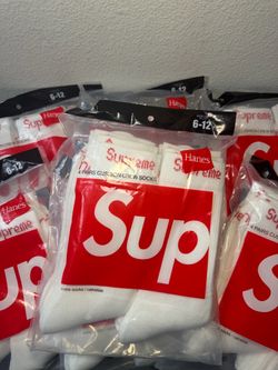 Supreme socks