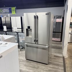 🚨FINANCING AVAILABLE🚨 🔥Frigidaire - Professional 27.8 Cu. Ft. French Door Refrigerator with CrispSeal Technology - Smudge Proof Stainless Steel🔥🚨