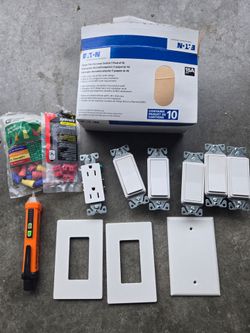 Eaton 15 Amp 3-way Rocker Light Switch x 5, 125-volt Residential Outlet, Screwless Faceplate + More