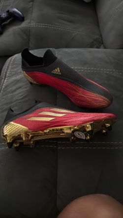Size 9.5 Adidas X speedflow SG Red, Black, Gold