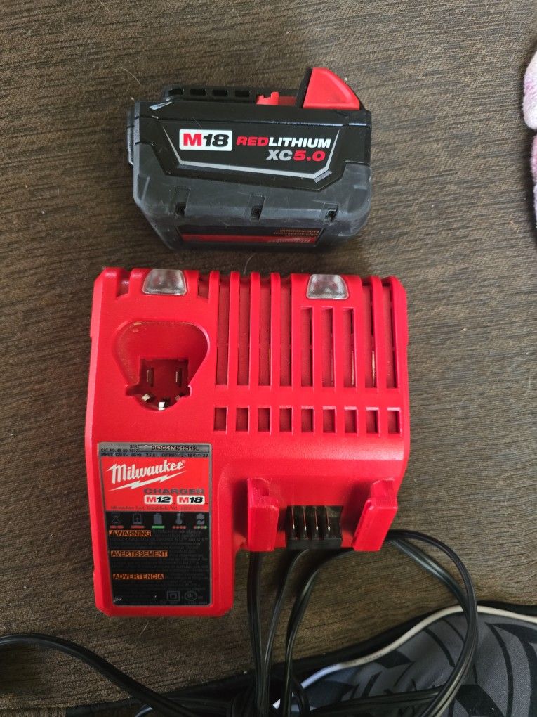 Milwaukee M12 / M18 Battery Charger + M18 XC 5.0 Battery – Tested