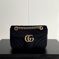 Gucci Shoulder Bag 