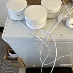 Google WiFi Mesh Internet Router System (3-Pack)