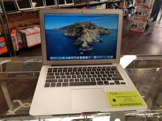2015 Apple MacBook Air i5 8GB RAM 256GB SSD Catalina available at RizTech in Medina. Financing available