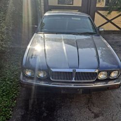 89 Jaguar