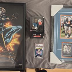 Tua Tagovailoa Autograph Lot