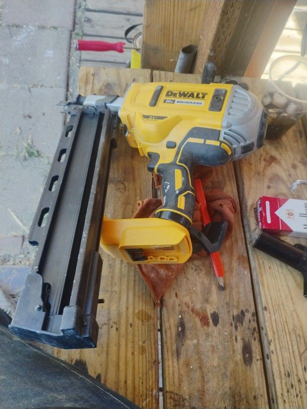 Pistola Para Carpintero Nueva