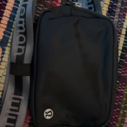 Lululemon Belt Bag 
