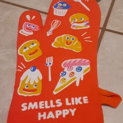 NWT Blue Q Red-orange "Smells Like Happy" Novelty Oven Mitt