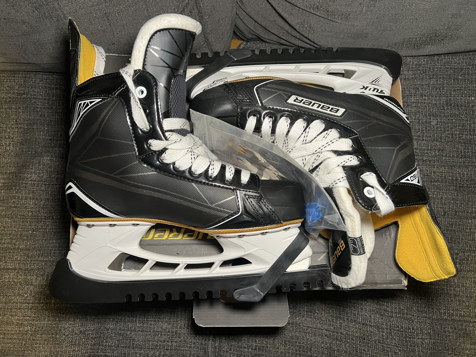 BRAND NEW Bauer Supreme S 160 Hockey Skates Size 7D US 8.5 - 1048619 With Box