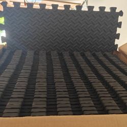 ProsourceFit EXERCISE PUZZLE FLOOR MAT in Black for Garage/Home Gym (COVERS 144 sq ft) for $169 (valued at $200)
