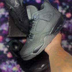 Jordan 4 Black Cats