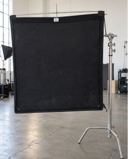 American Grip 4x4 Floppy Flag – Film & Photography Lighting Equipment