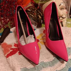 Pink Heels/pumps
