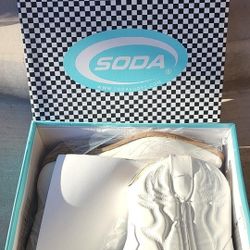Soda White Embroidered Western Ankle Boots Women's Size 10