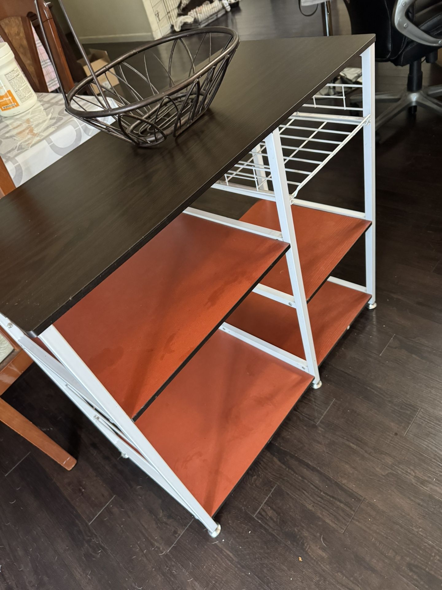 kitchen baker’s rack
