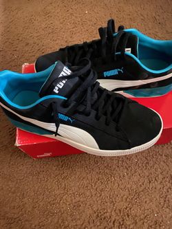 Men size 10.5 pumas