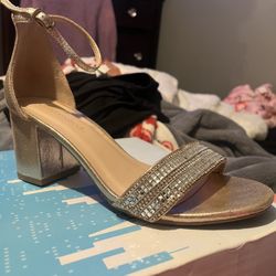 Gold Shimmer High Heels Women’s Size 7