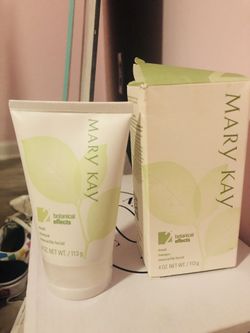 Brand New Mary Kay Facial Mask