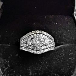 Beautiful Total 3k Diamond Wedding Ring And Men's Band