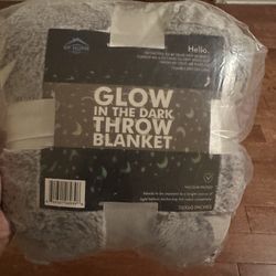 Glow In The dark Throw Blanket