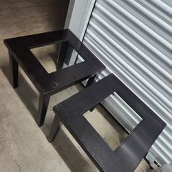 Side Tables 