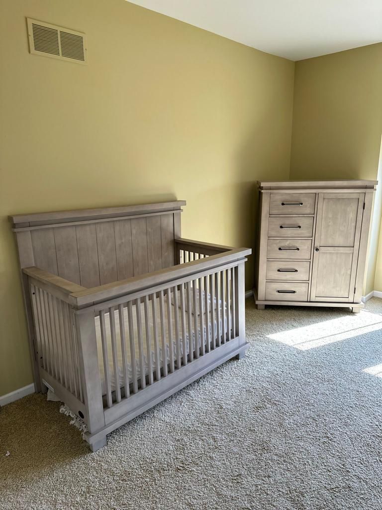Grey Nursery Room - LIKE NEW 