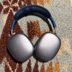 AirPod Max (blue)
