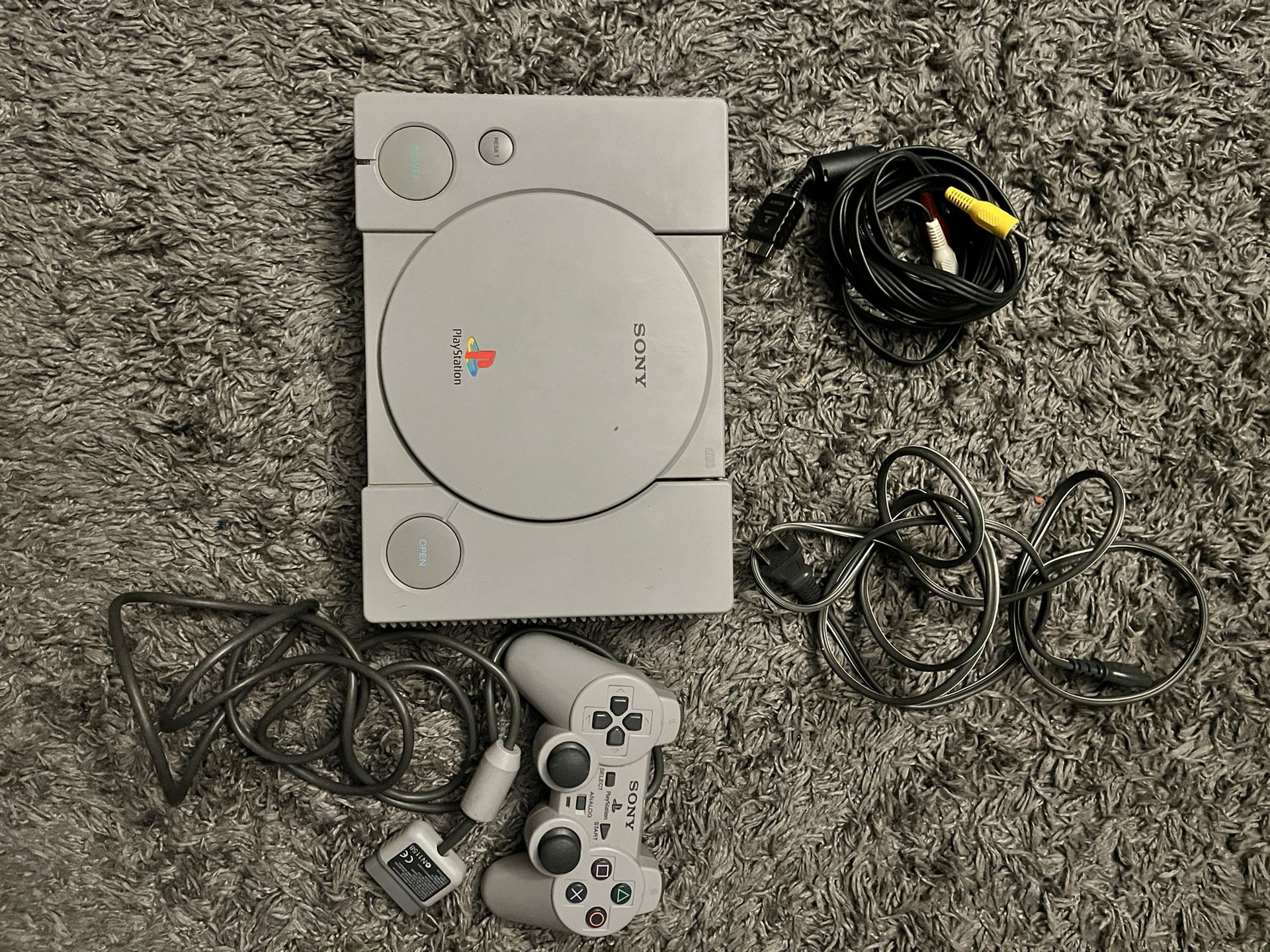 Original Playstation 1 Gaming System