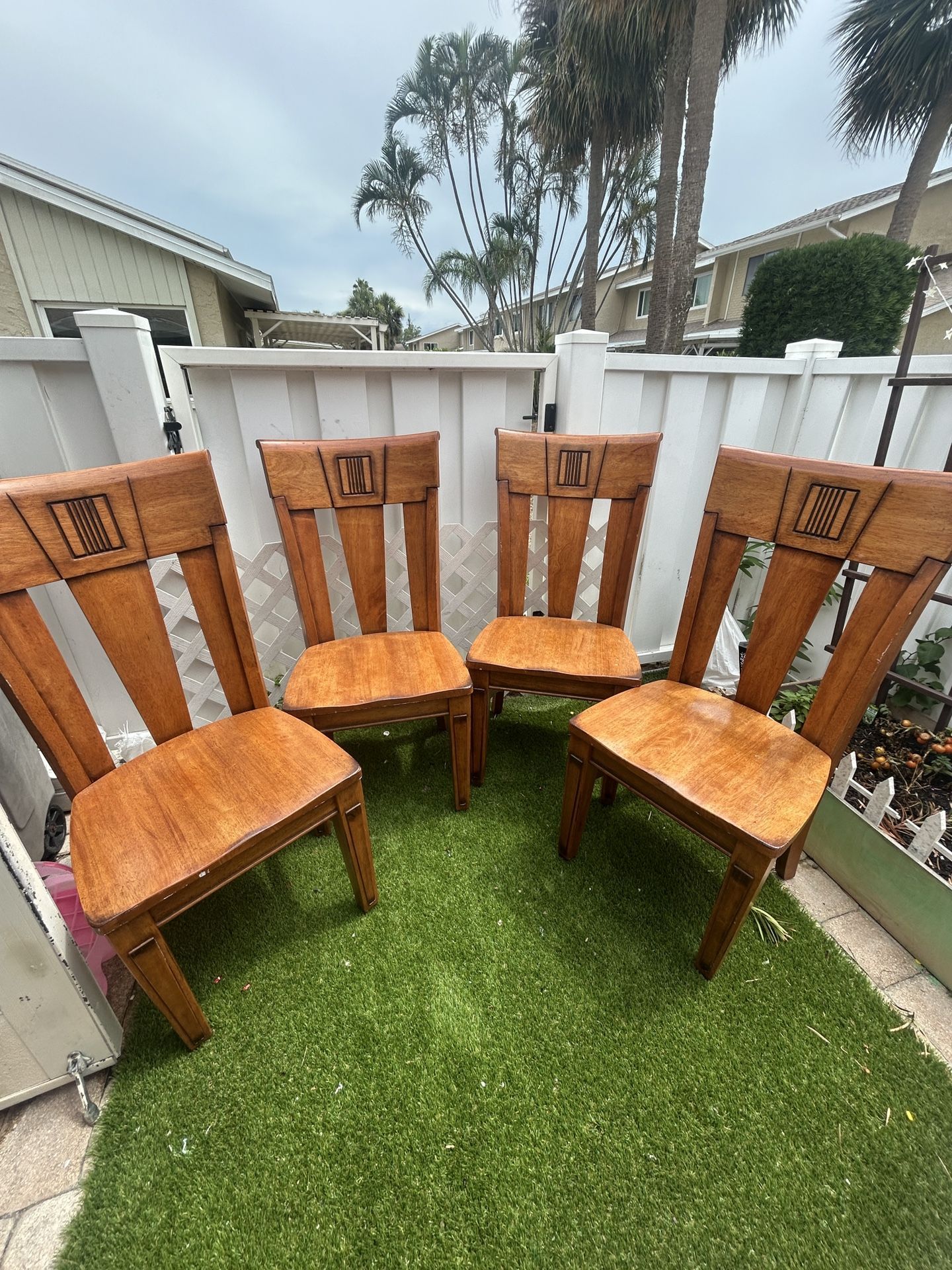 Set of 4 Solid Teak Dining Chairs