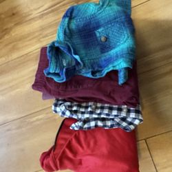 Toddler clothes size 2T
