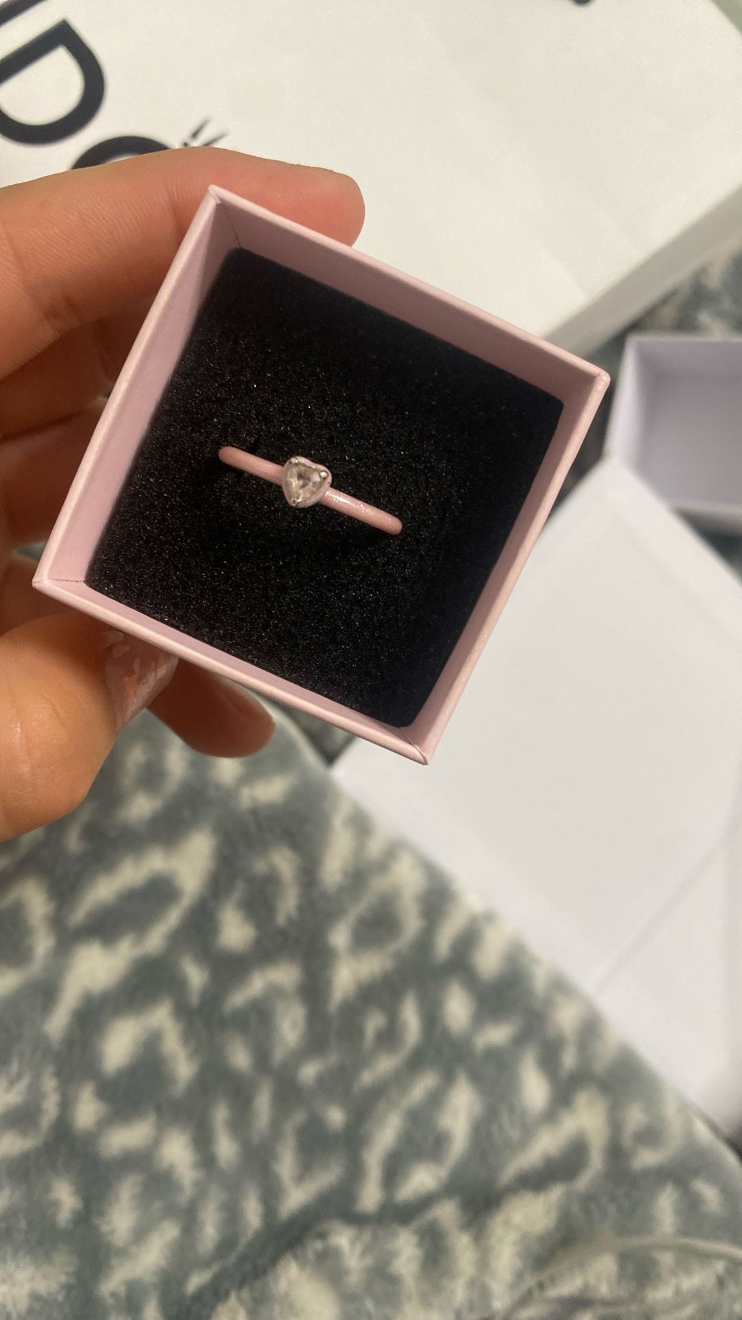 Pandora Ring
